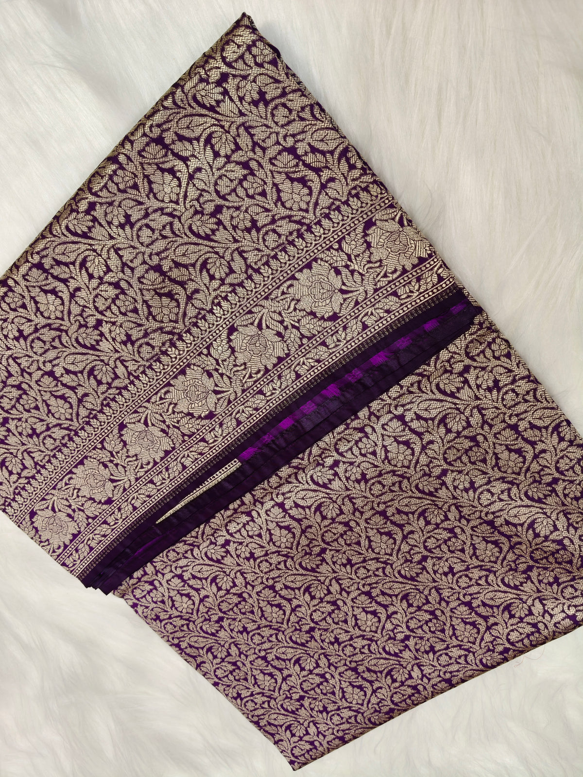 Banarasi Single Tanchhui saree Deep Purple Shade BTS006
