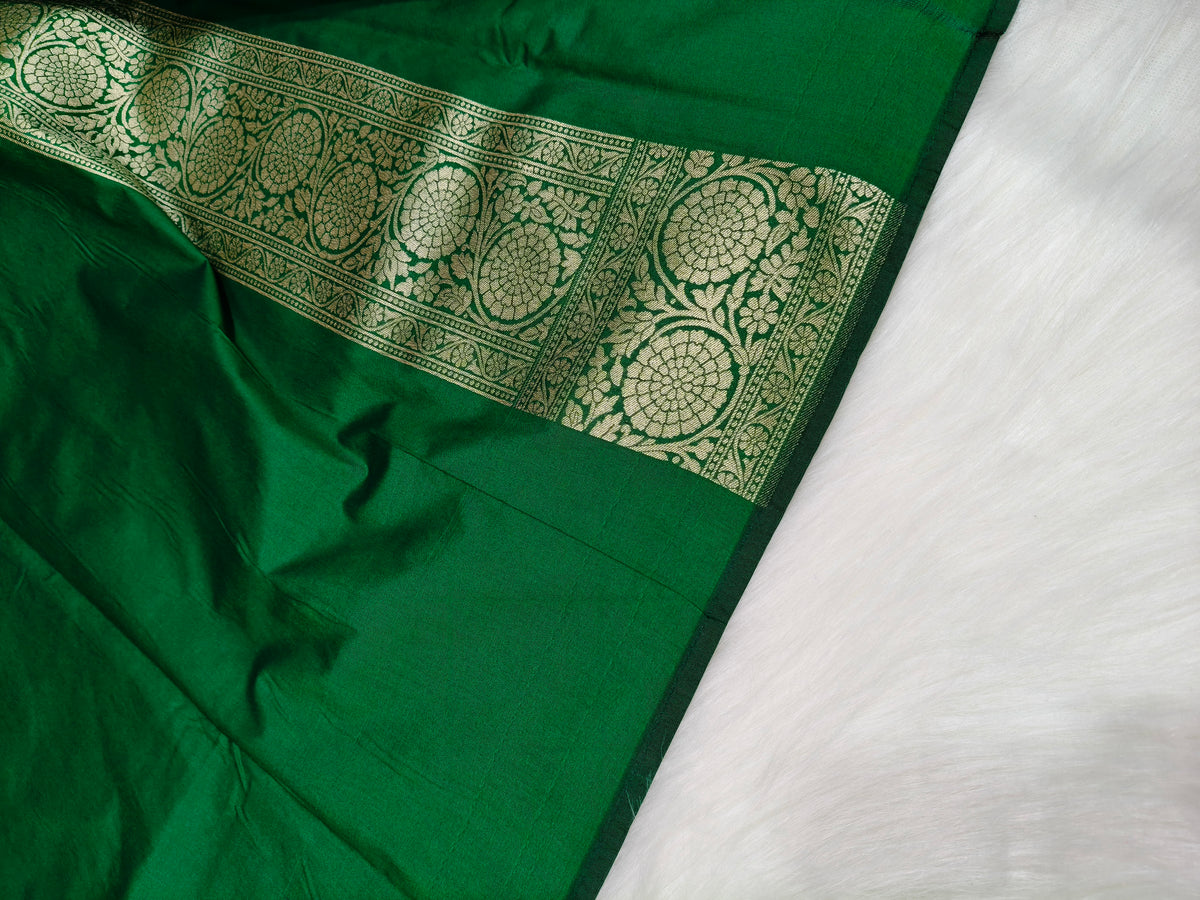 Banarasi silk Cutwork Minakari Saree Green Color Shade With Silver Zari Mina  BCS004