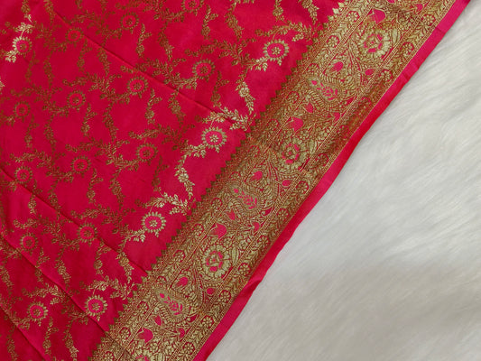 Satin Saree Strawberry Shade Floral Jaal Pattern SS002