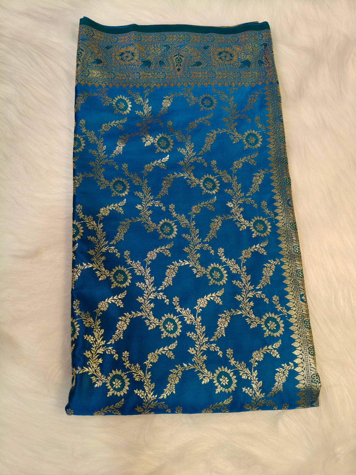 Satin Saree Peacock Shade Floral Jaal Pattern SS005