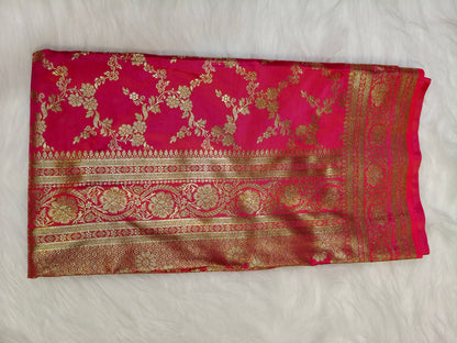 Satin Saree Straberry Shade Floral Jaal Pattern SS009