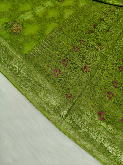 Crepe Banarasi Silk Saree Pista Green Shade CBS012