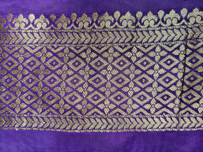 Crepe Banarasi Silk Saree Dark Majenta Shade With Mina Work CBS021