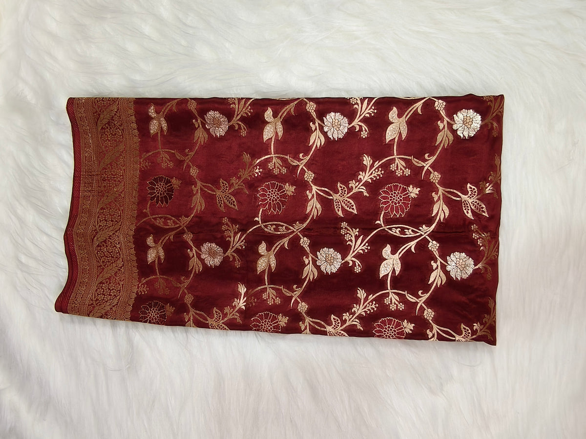 Crepe Banarasi Silk Saree Maroon Shade Floral Jaal Pattern CBS003