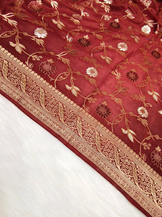 Crepe Banarasi Silk Saree Maroon Shade Floral Jaal Pattern CBS003