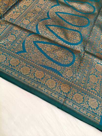 Banarasi Silk Brocade Antique Zari Saree Peacock Shade AZ005