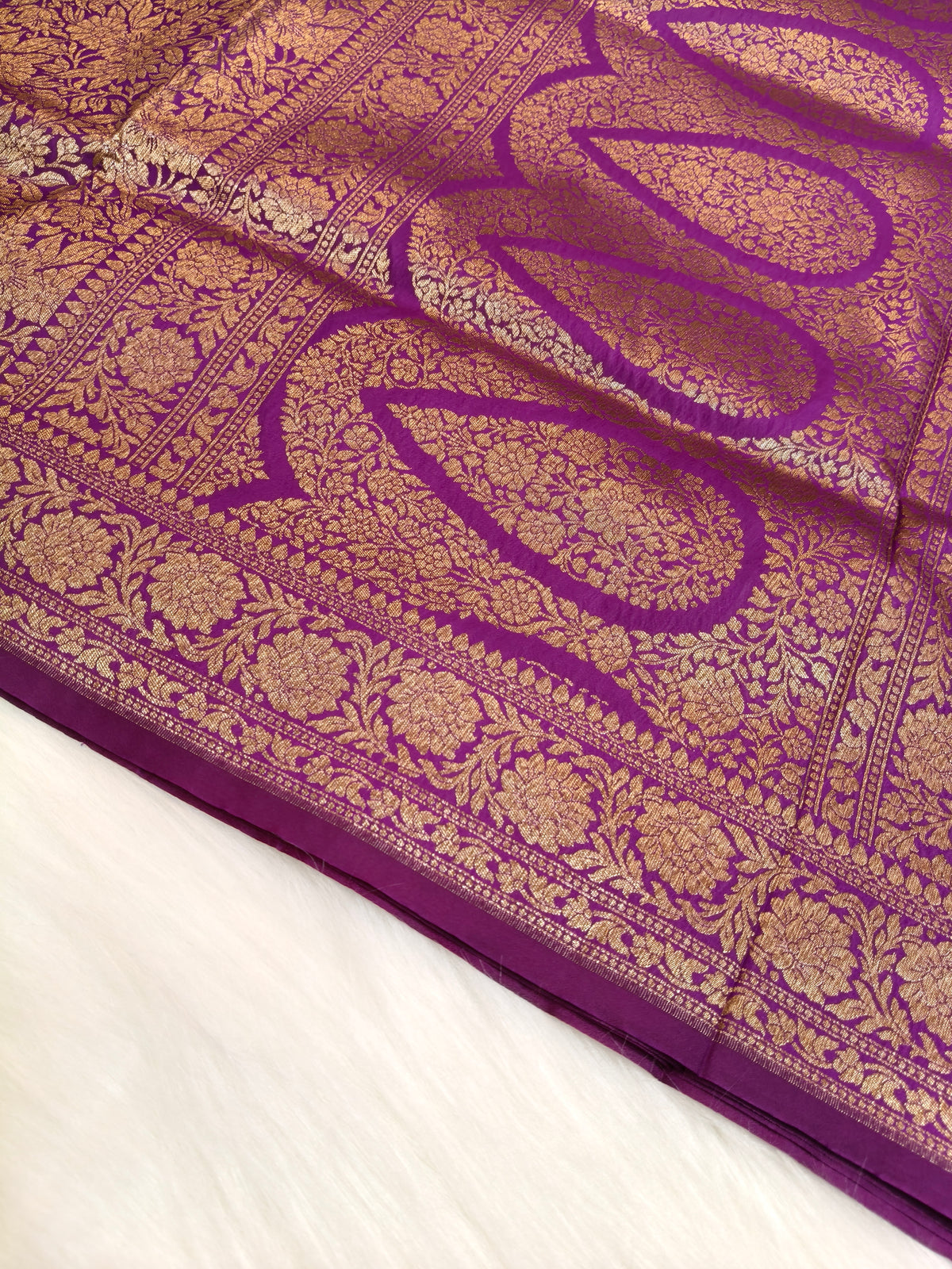 Banarasi Silk Brocade Antique Zari Saree Wine Shade AZ004