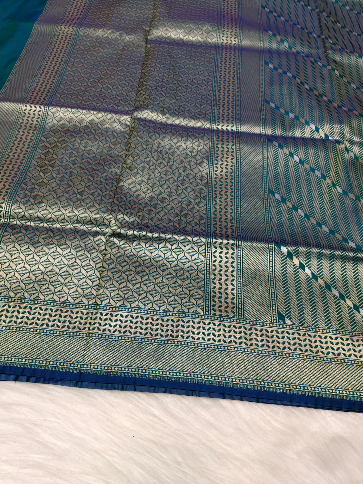 Banarasi Brocade Sona Rupa Peacock Shade BTS0029