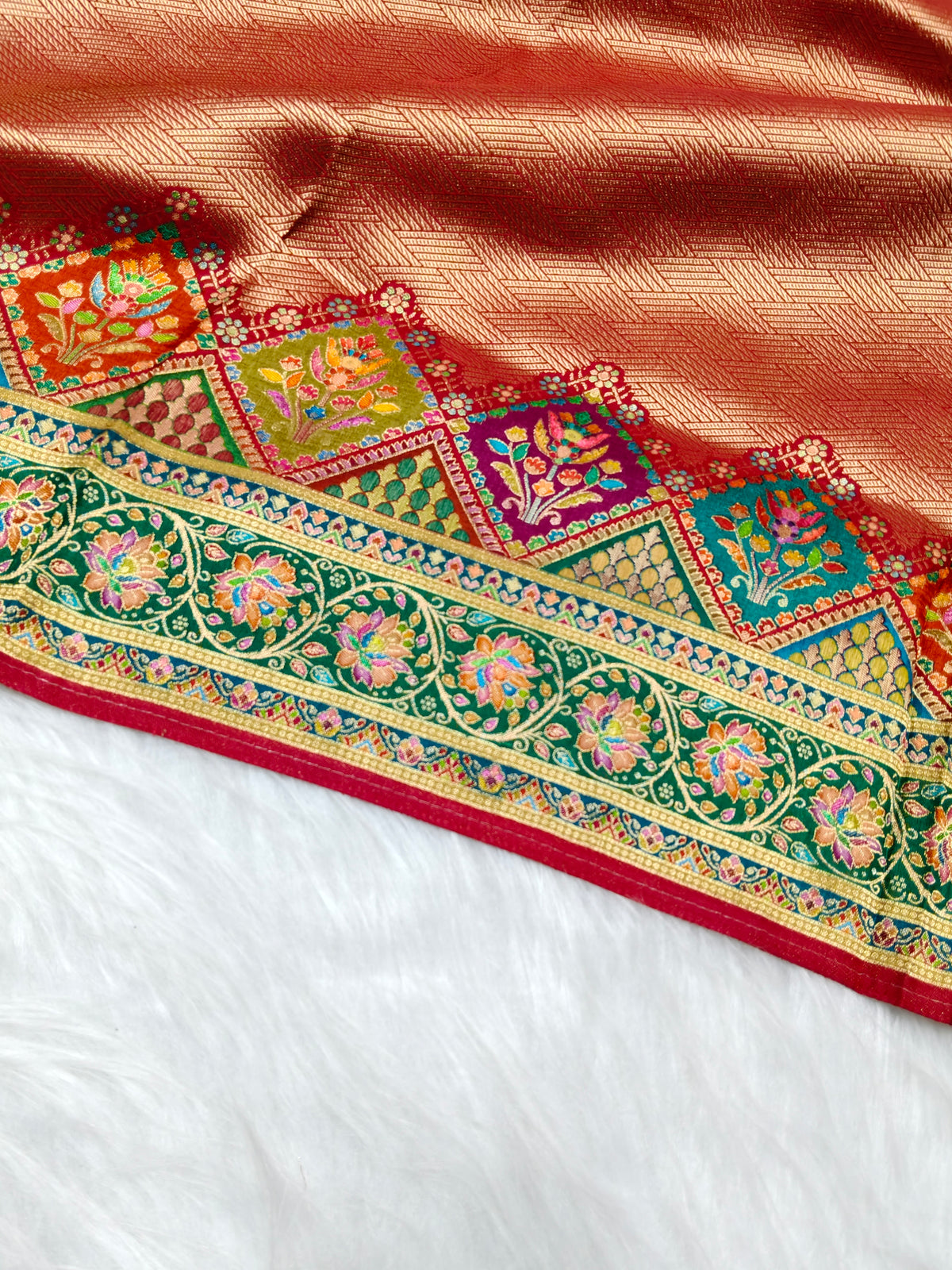 zari tissue saree